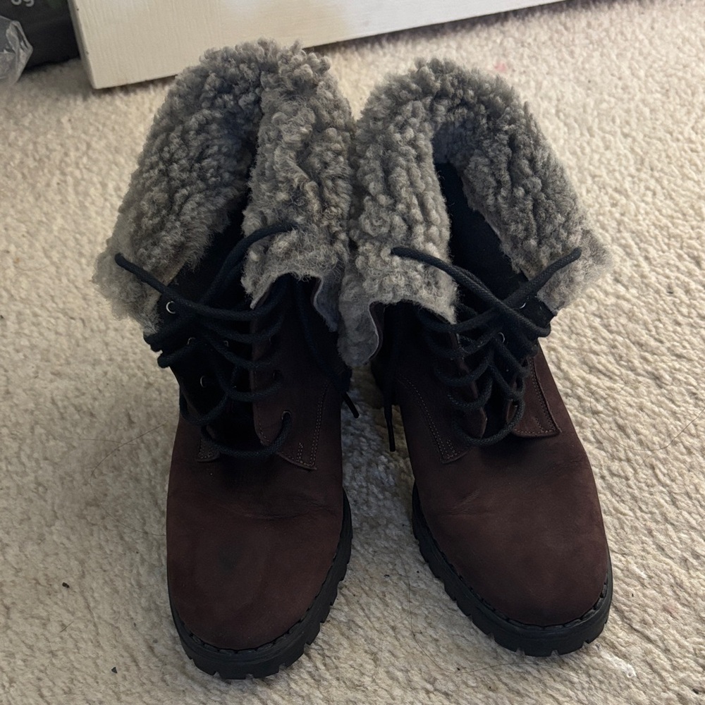 Kenneth Cole Wool Lined Burgundy Lace-Up Boots Sz 37/6.5